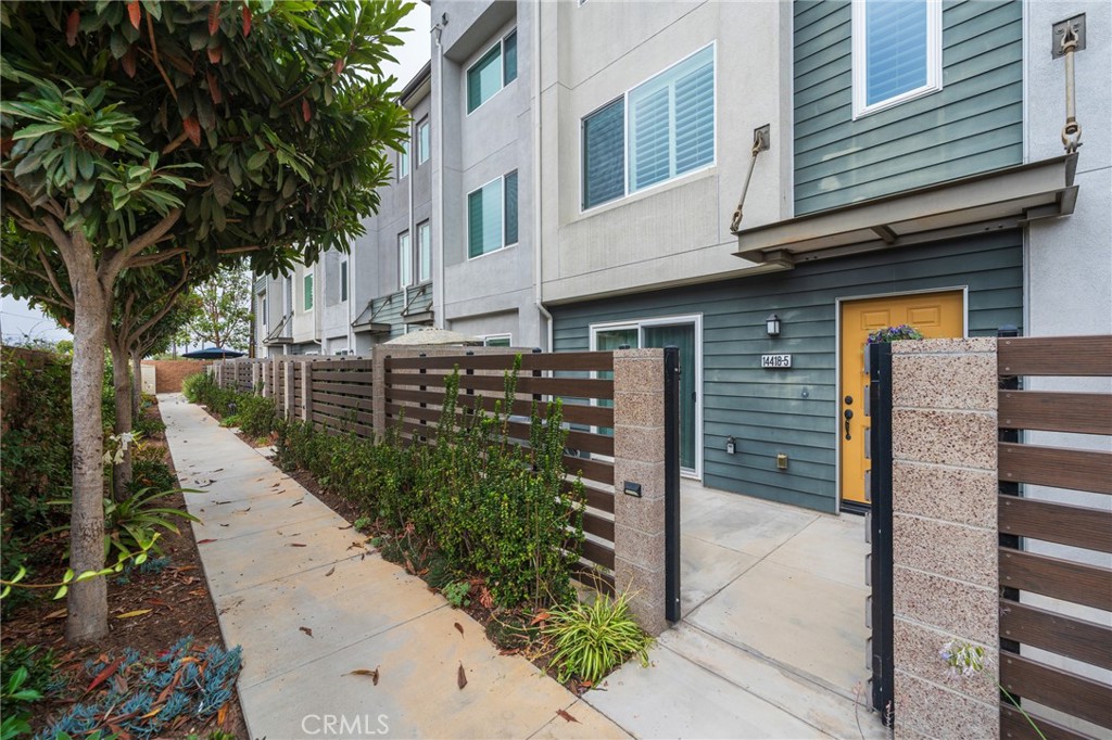 14418 Plum Lane 5