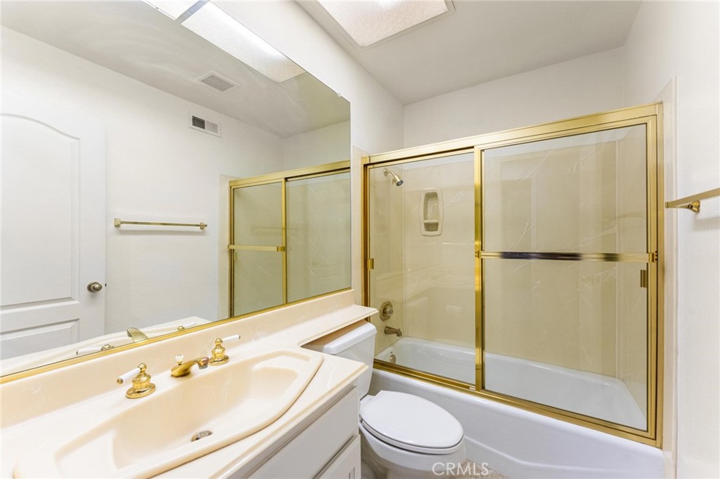 Lake Forest Shores (LFS) - Residential Lease