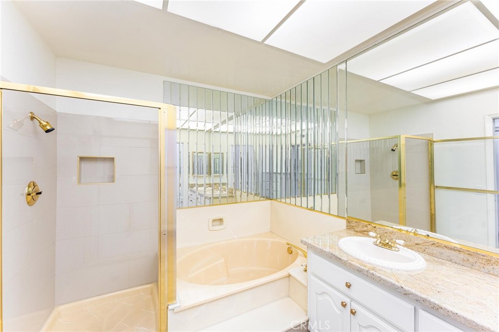 Lake Forest Shores (LFS) - Residential Lease