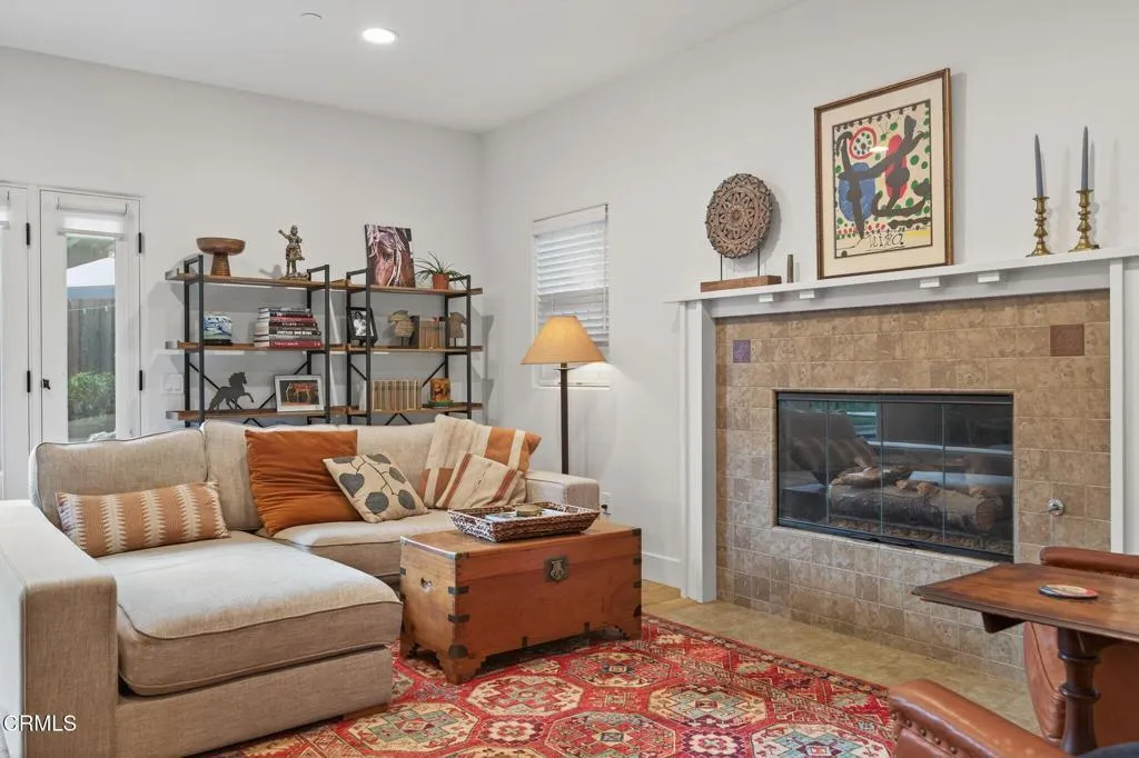 Ojai, California 93023, United States, 3 Bedrooms Bedrooms, ,3 BathroomsBathrooms,Residential,Active,216497