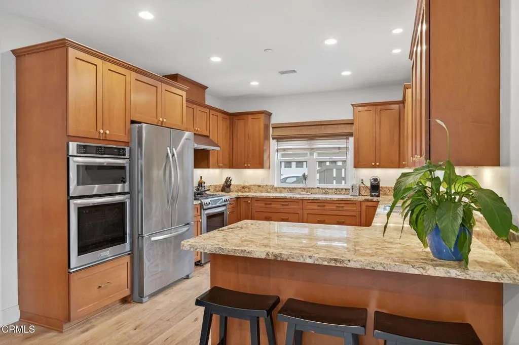 Ojai, California 93023, United States, 3 Bedrooms Bedrooms, ,3 BathroomsBathrooms,Residential,Active,216497