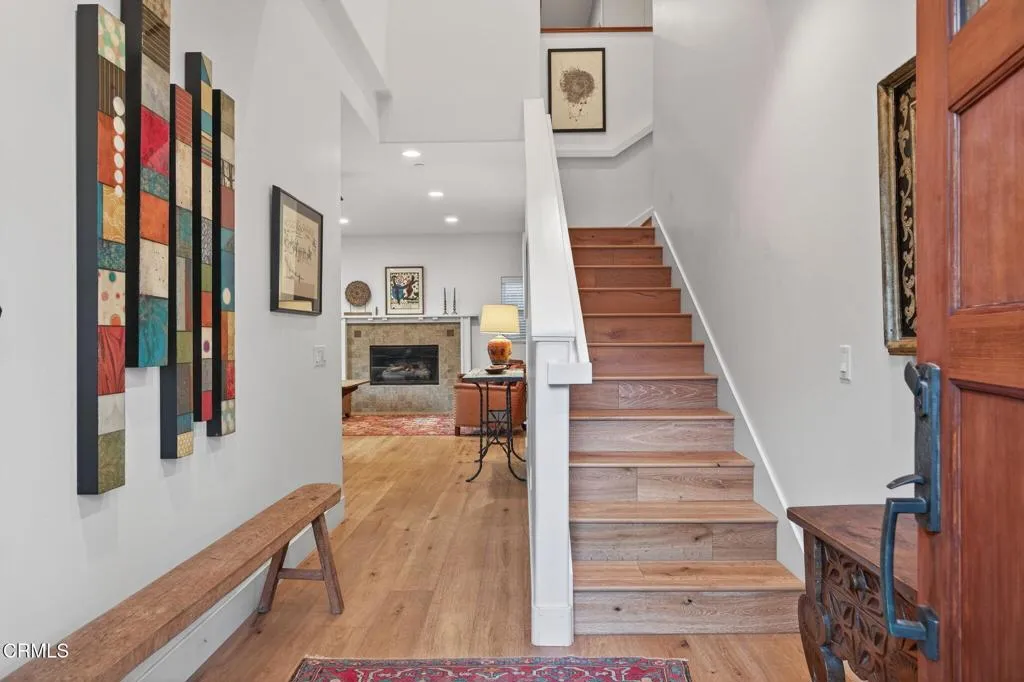 Ojai, California 93023, United States, 3 Bedrooms Bedrooms, ,3 BathroomsBathrooms,Residential,Active,216497