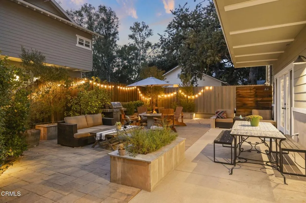 Ojai, California 93023, United States, 3 Bedrooms Bedrooms, ,3 BathroomsBathrooms,Residential,Active,216497