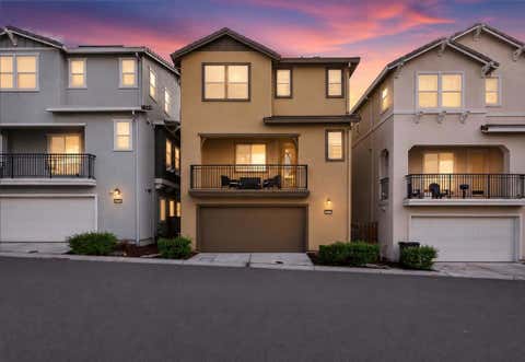 Photo of 1303 Antonella Place, Hayward, CA 94541 (MLS # ML82049796)