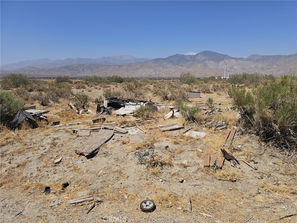 Solera (SLRA) - Land