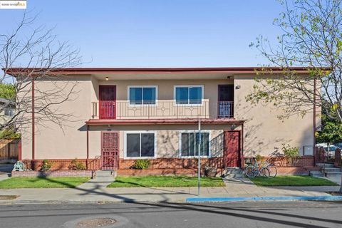 Photo of 2727 Mcgee Ave Ave, Berkeley, CA 94703 (MLS # 41117828)