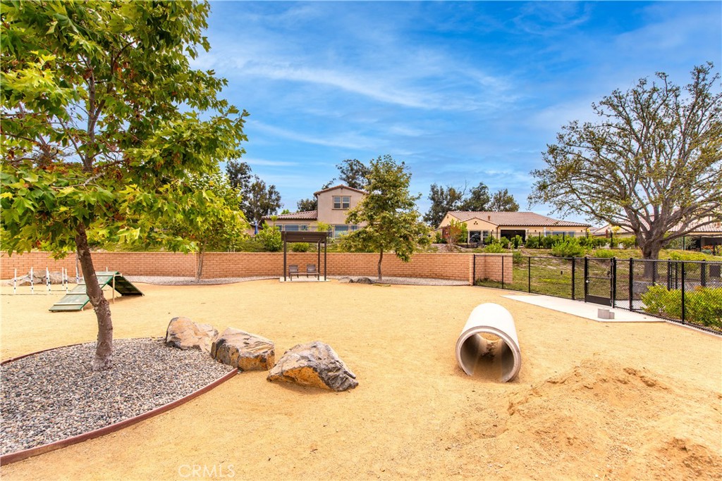 The Grove - Residential Lease