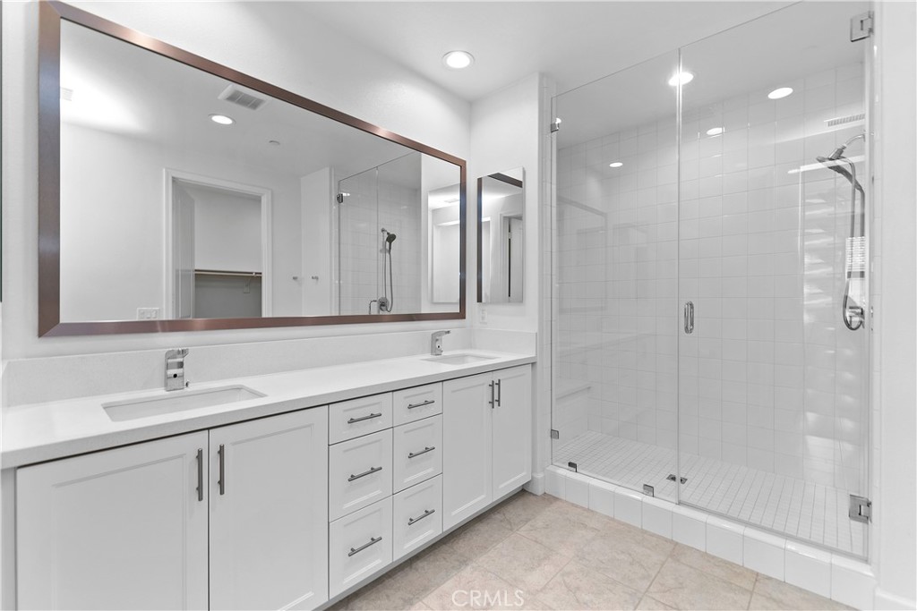 The Grove - Residential Lease