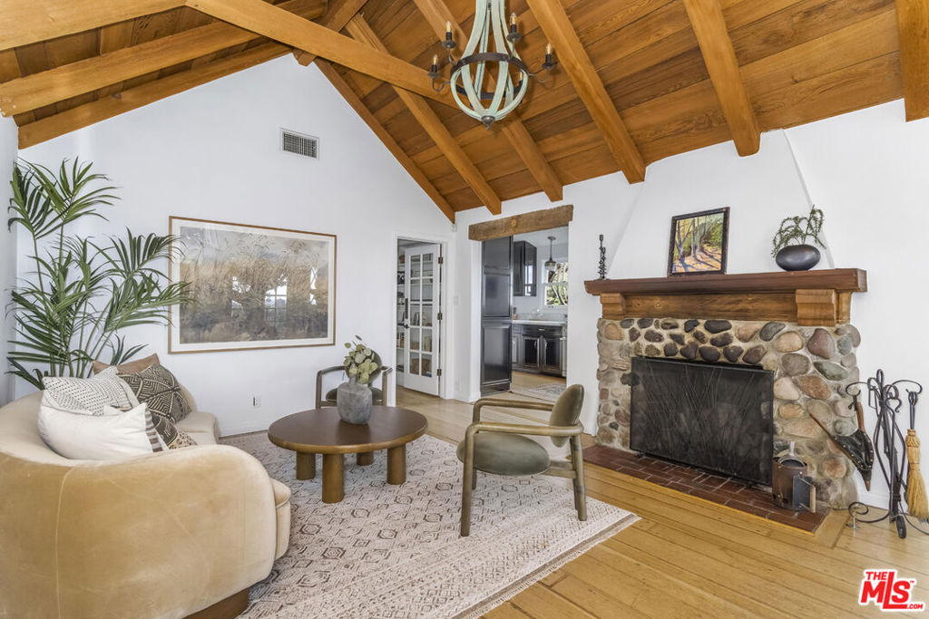 2338 San Marco Drive