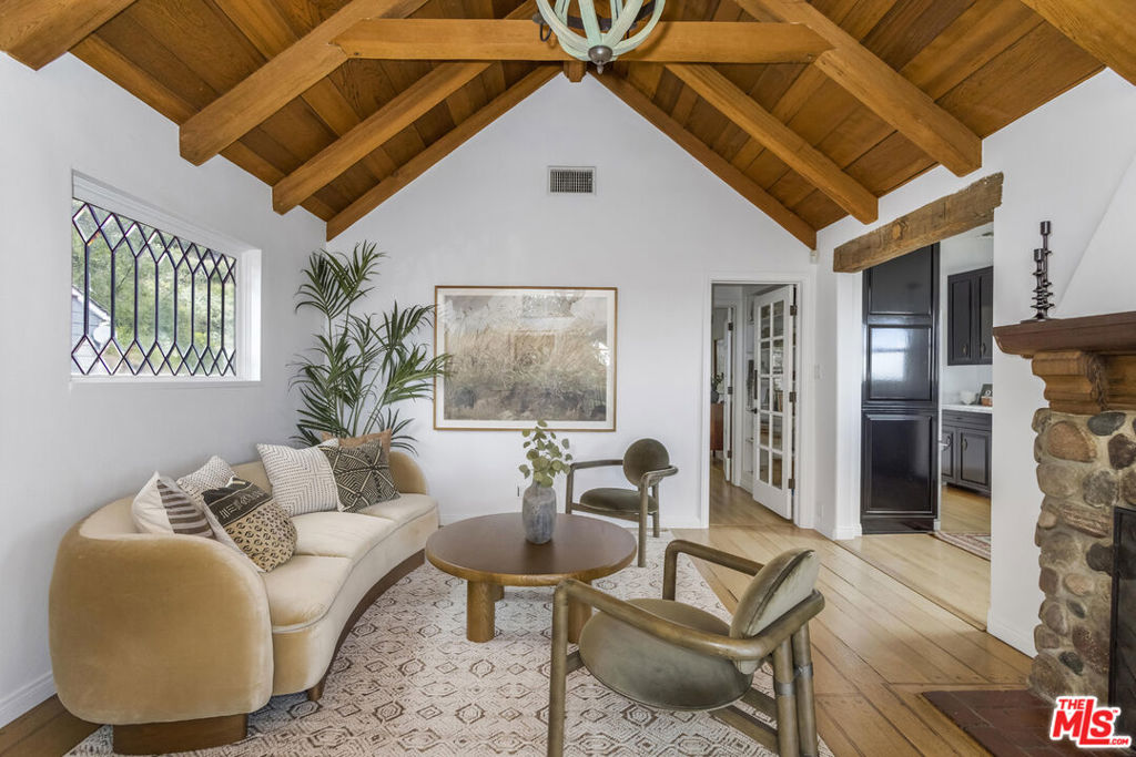 2338 San Marco Drive