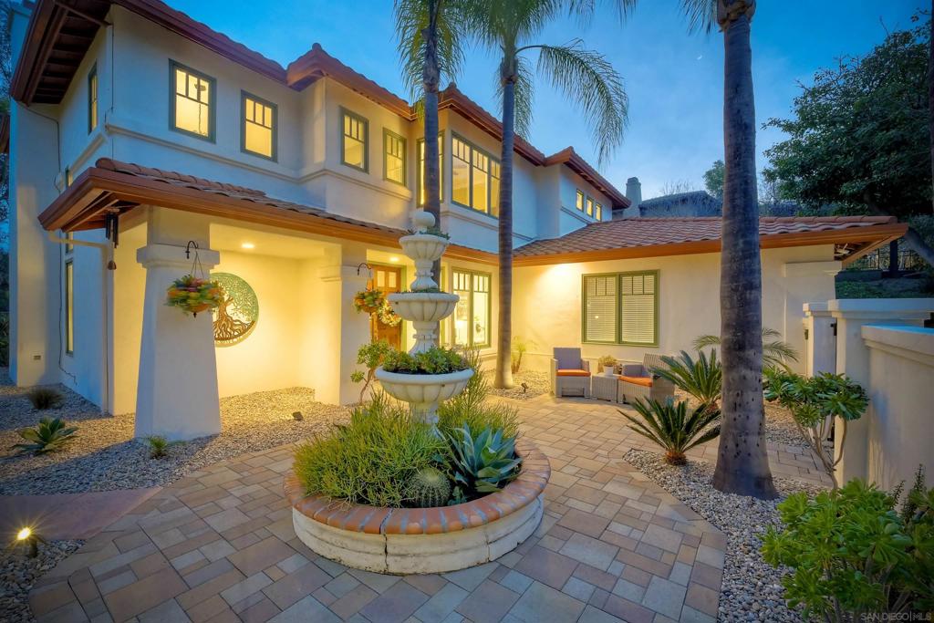 17277 N Woodson Court