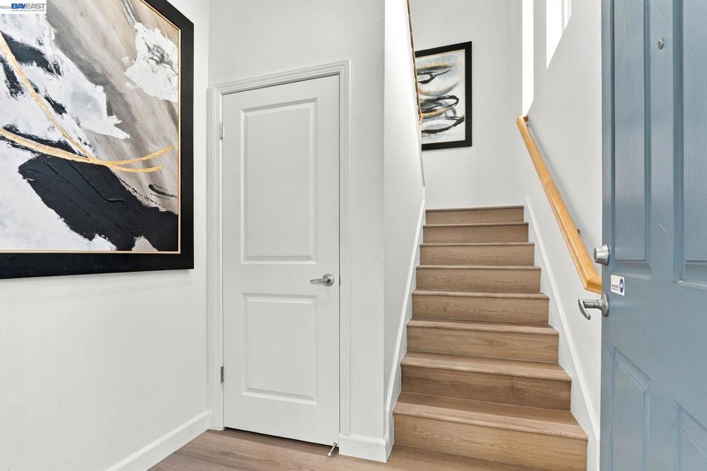 43 Bassett St