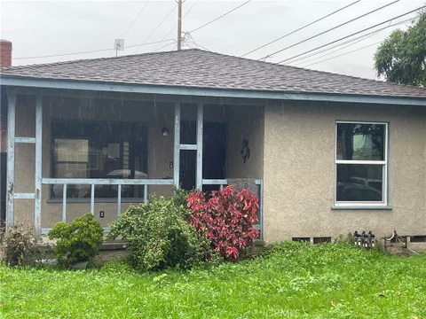 425 W 31st Street, Long Beach, CA 90806 - MLS#: PW26003540