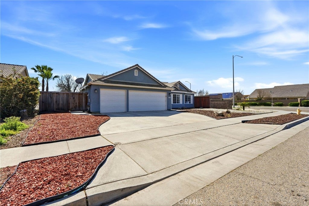 865 Avalon Drive