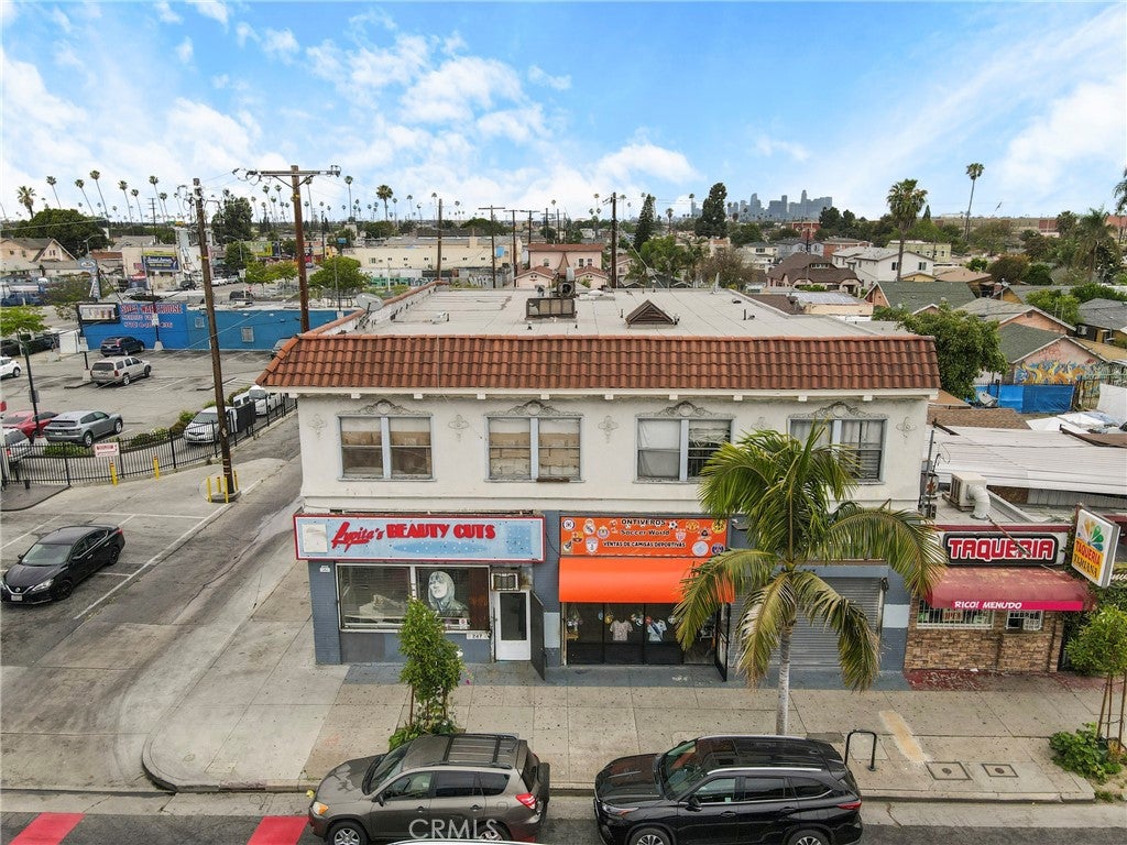 247 W Florence
