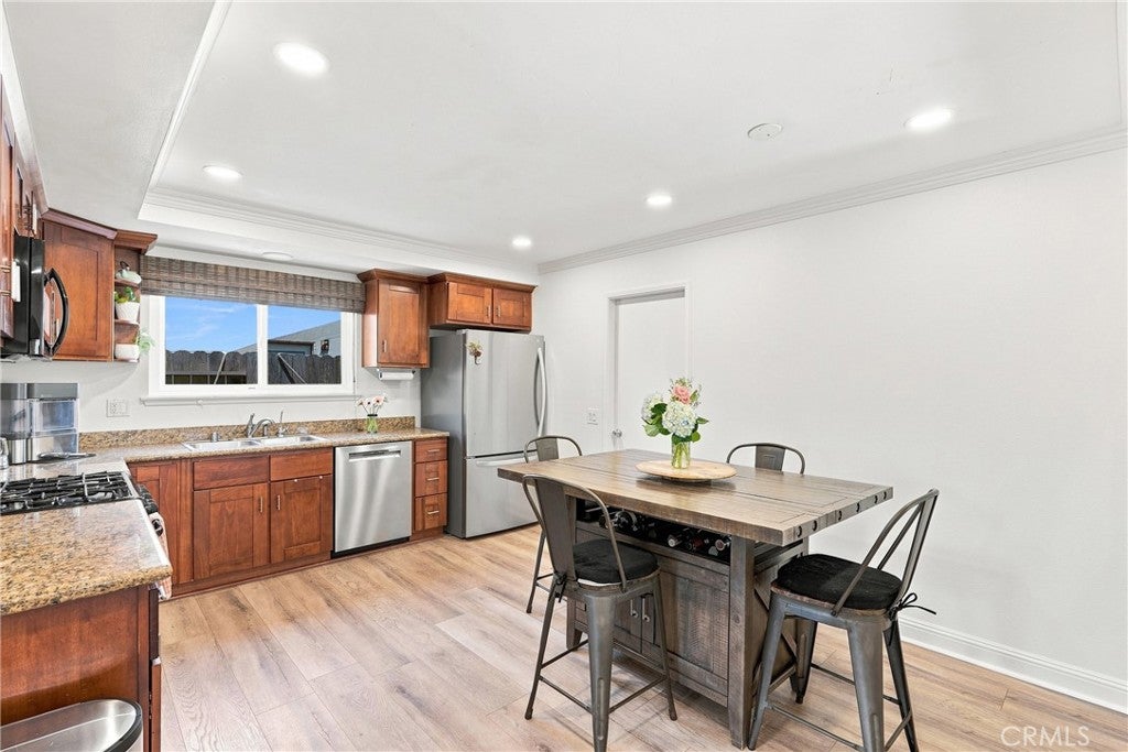 313 Amherst