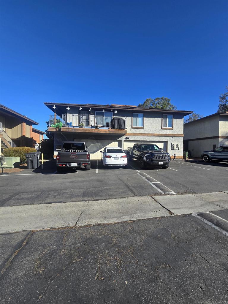 318 Graves Court