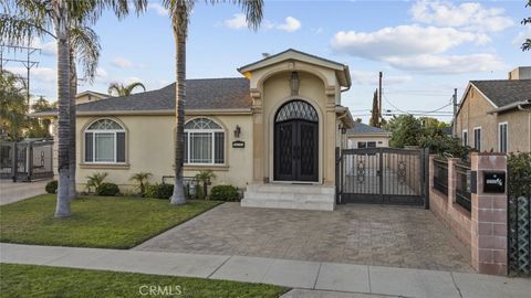 Photo of 12155 1/2 Keswick Street, North Hollywood, CA 91605 (MLS # SR25198908) Photo of 12155 1/2 Keswick Street, North Hollywood, CA 91605 (MLS # SR25198908)