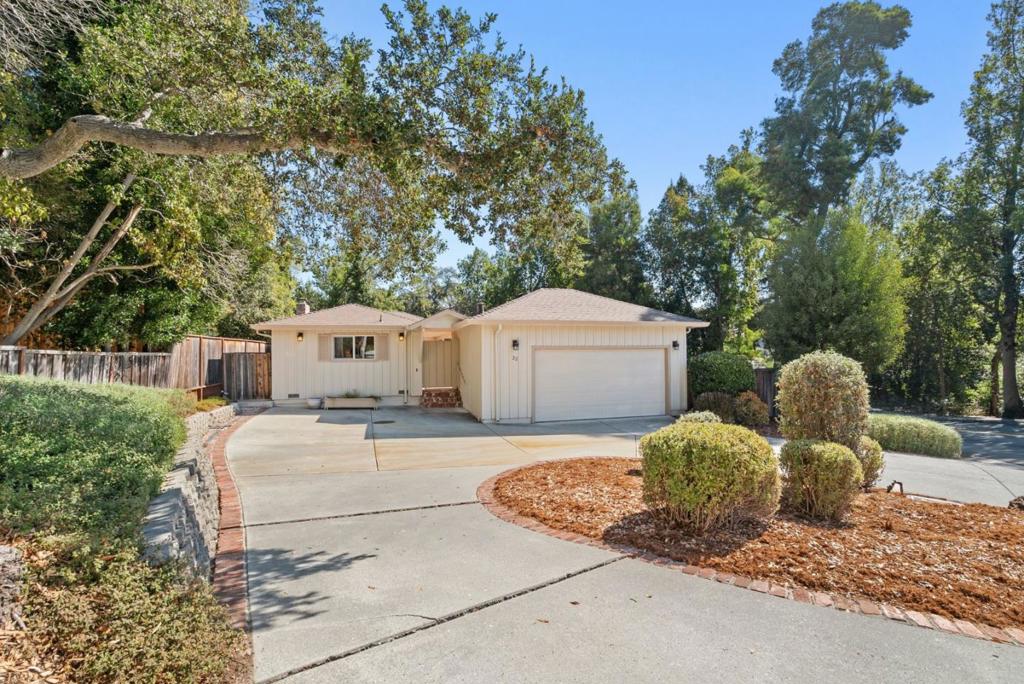 22 Pasatiempo Drive