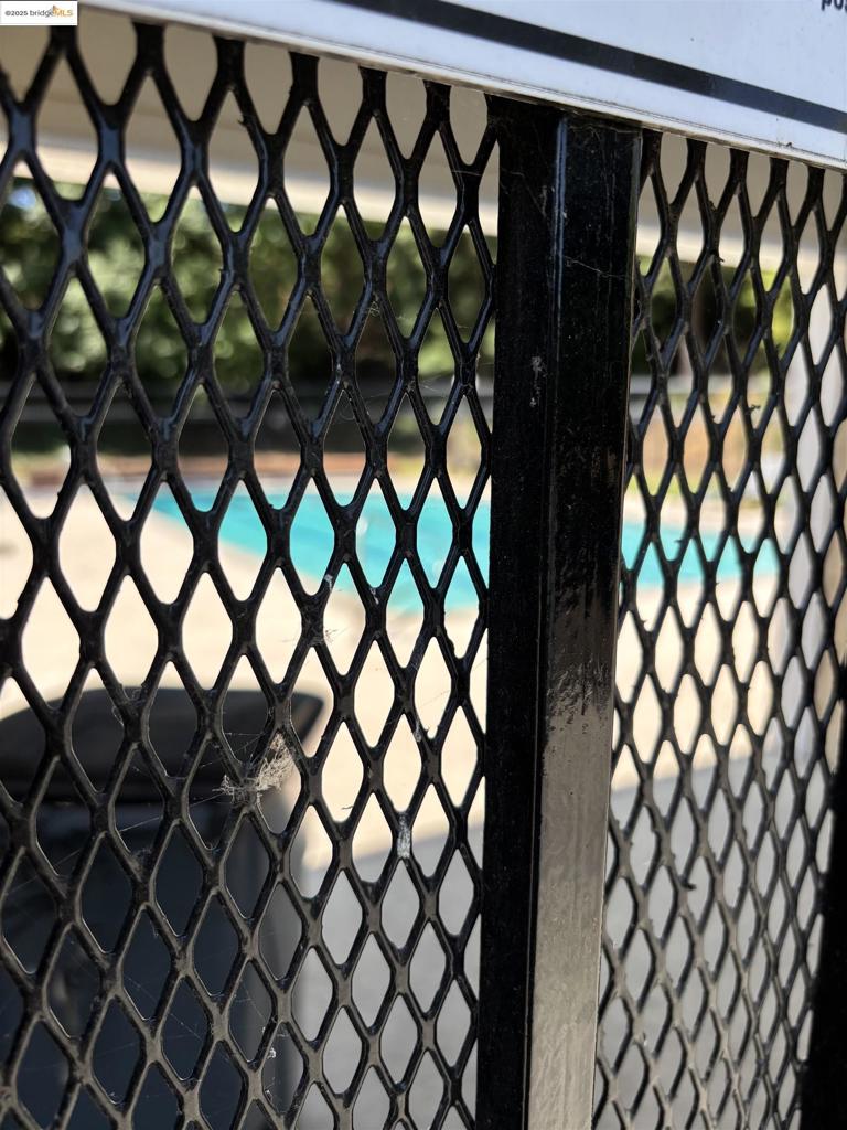 COUNTRY VILLAGE - Residential