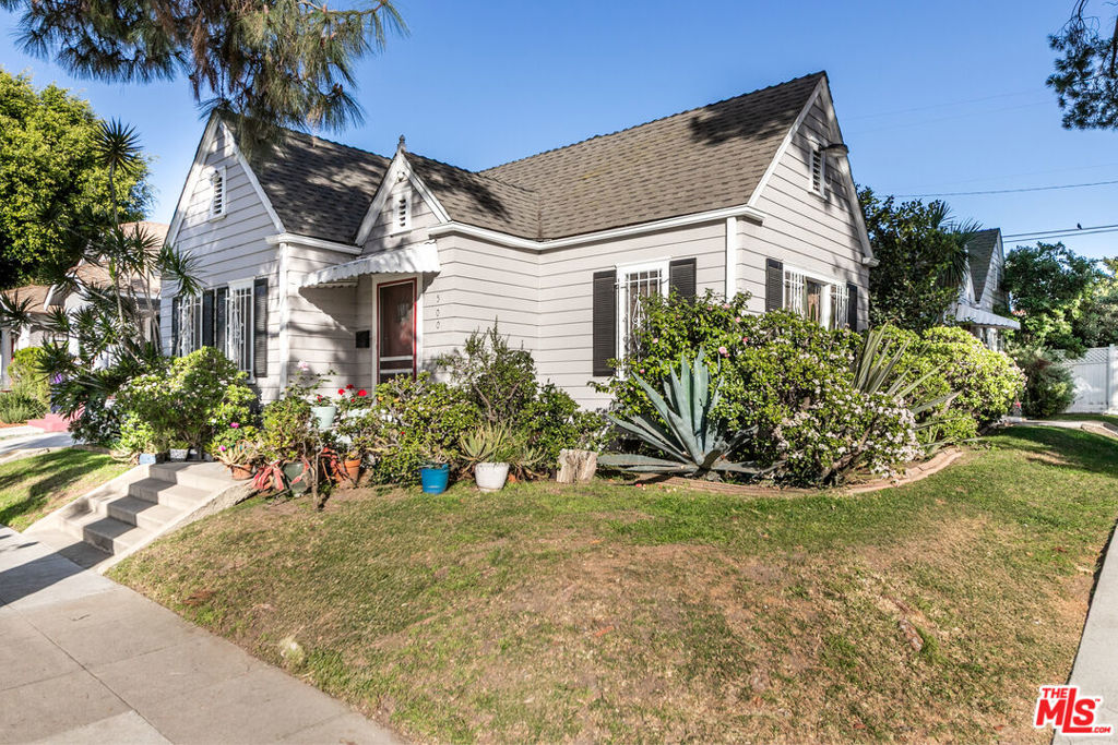 500 N Windsor Boulevard