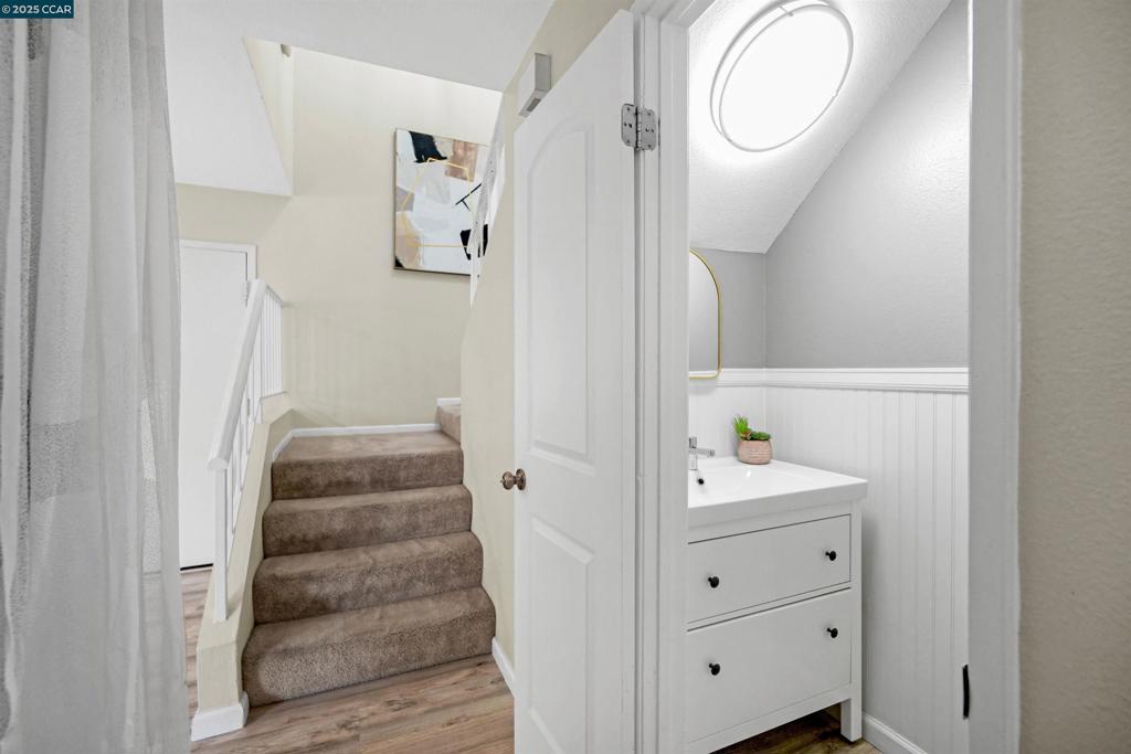 OLYMPIAN HILLS - Residential