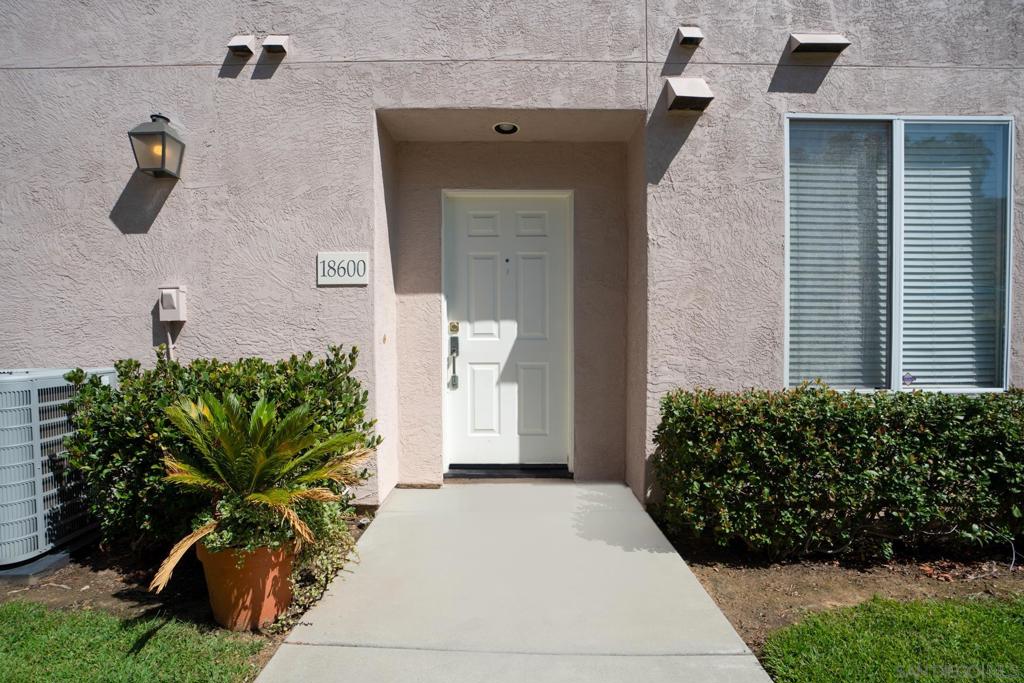 18600 Caminito Pasadero