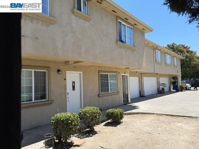1421 165Th Ave