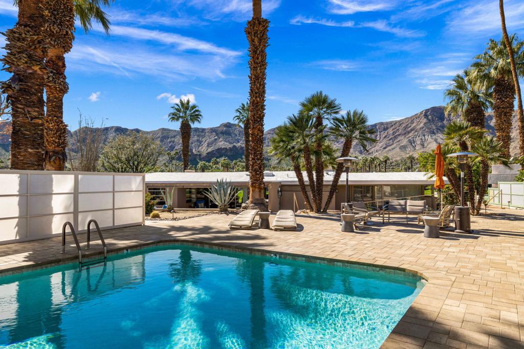 Thunderbird C.C. - Residential