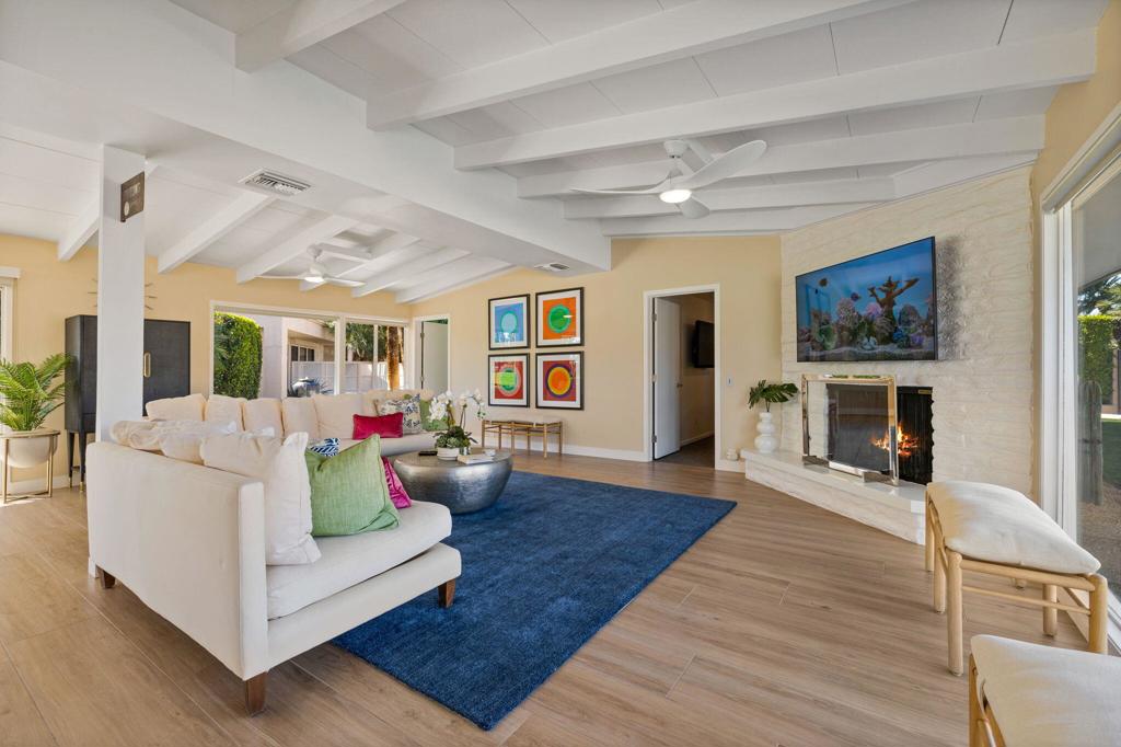 Thunderbird C.C. - Residential