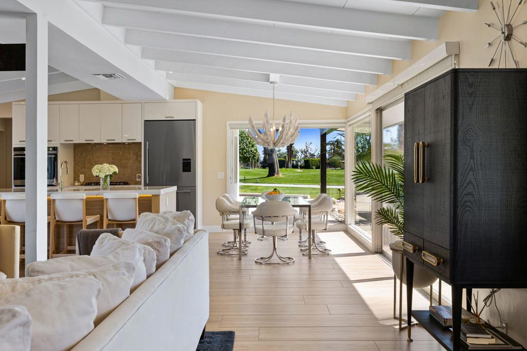 Thunderbird C.C. - Residential