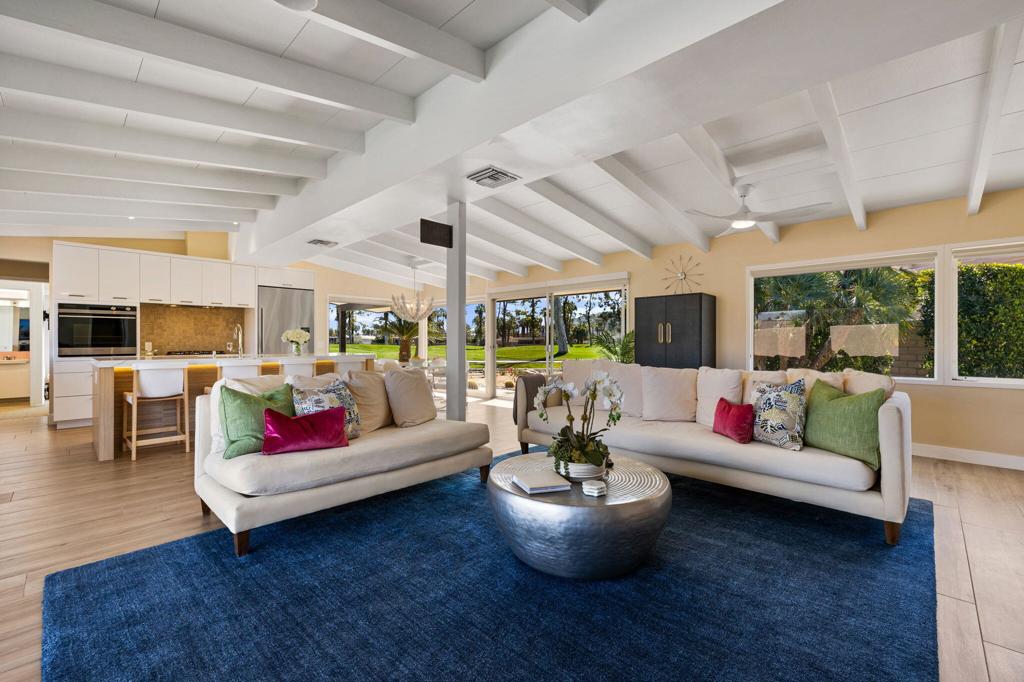 Thunderbird C.C. - Residential