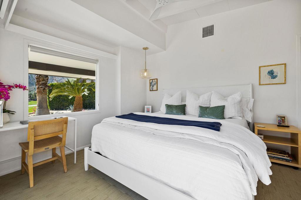 Thunderbird C.C. - Residential