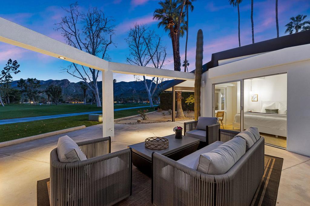 Thunderbird C.C. - Residential