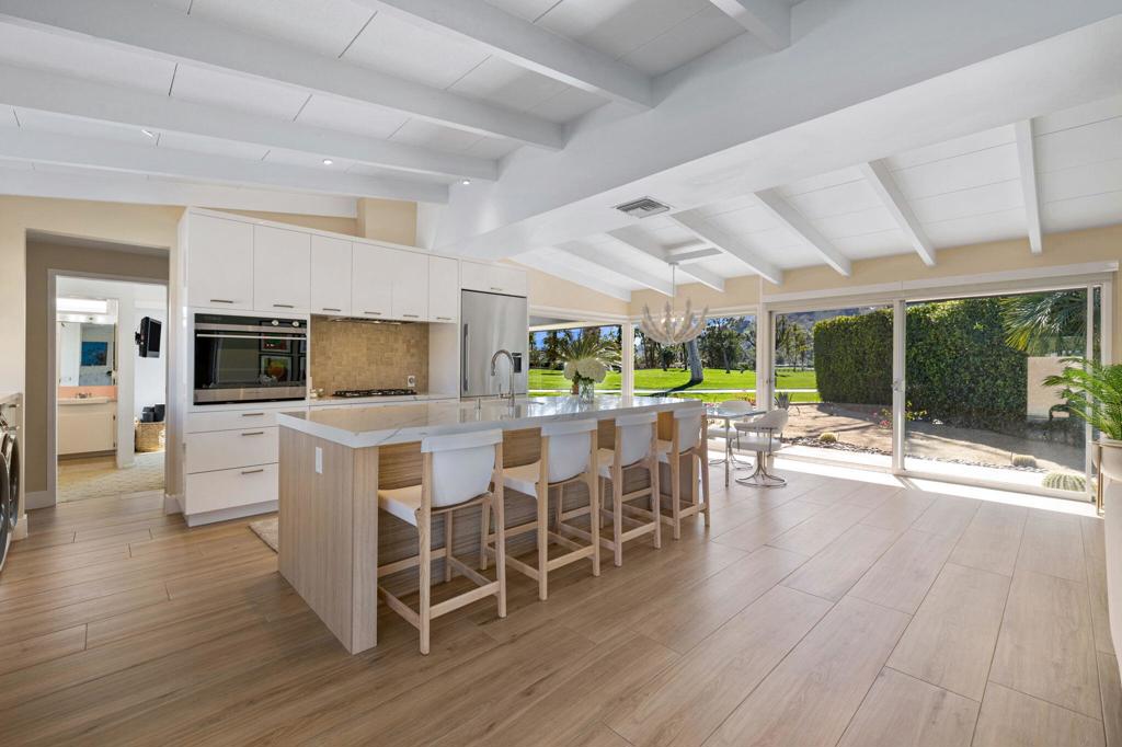 Thunderbird C.C. - Residential