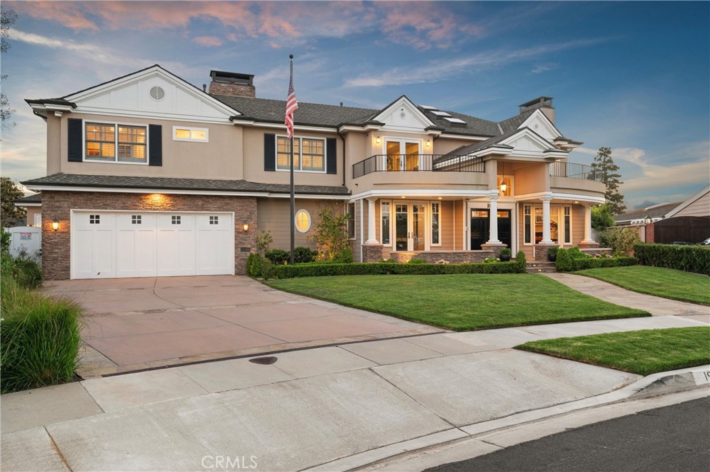 1921 Windward Lane