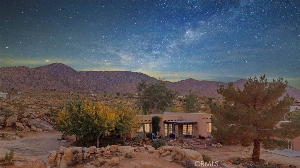 Photo of 62238 Rincon Road, Joshua Tree, CA 92252 (MLS # JT26045056)