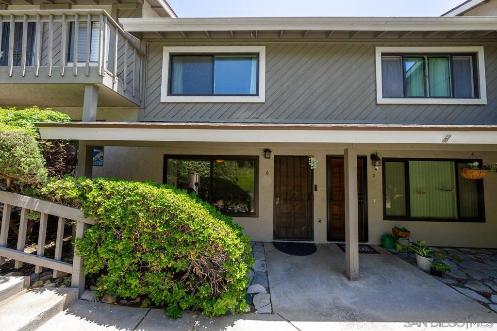 5661 Lake Park Way 6