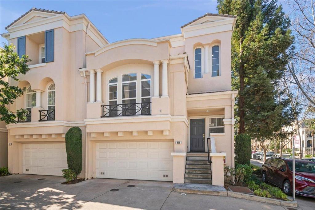 821 Harmony Place