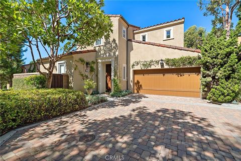 Photo of 61 Shade Tree, Irvine, CA 92603 (MLS # OC25217991) Photo of 61 Shade Tree, Irvine, CA 92603 (MLS # OC25217991)