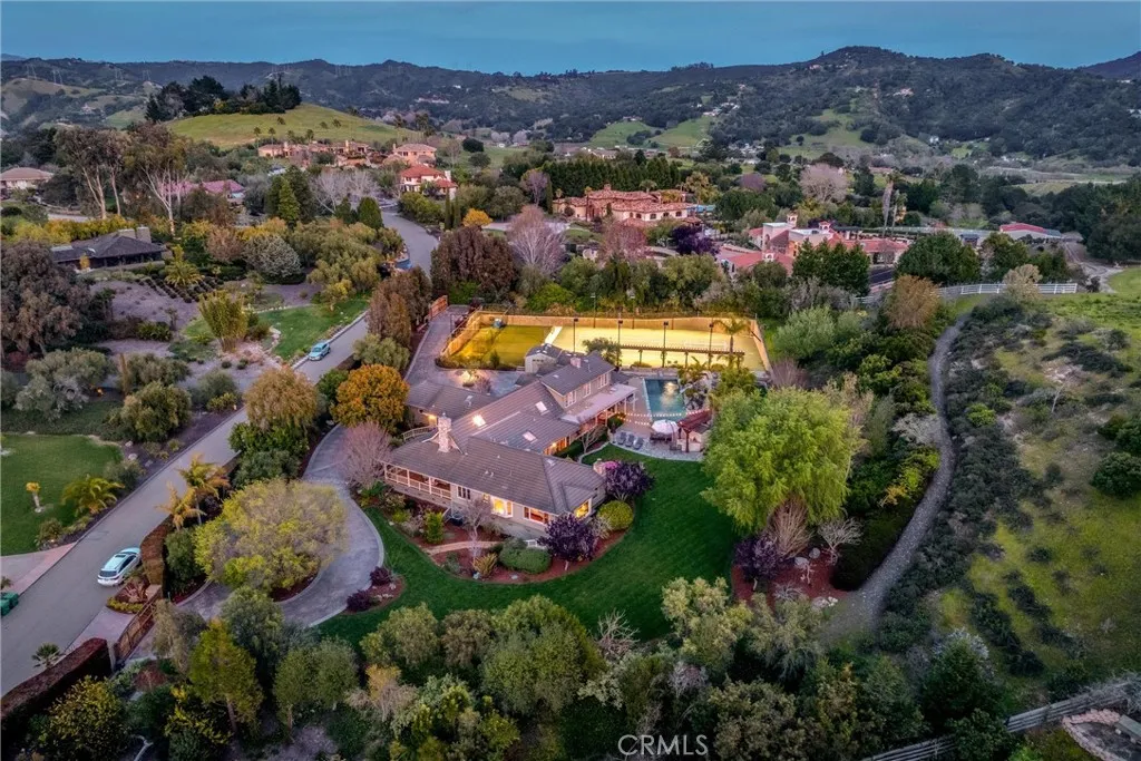 Avila Beach, California 93405, United States, 7 Bedrooms Bedrooms, ,6 BathroomsBathrooms,Residential,Active,169339