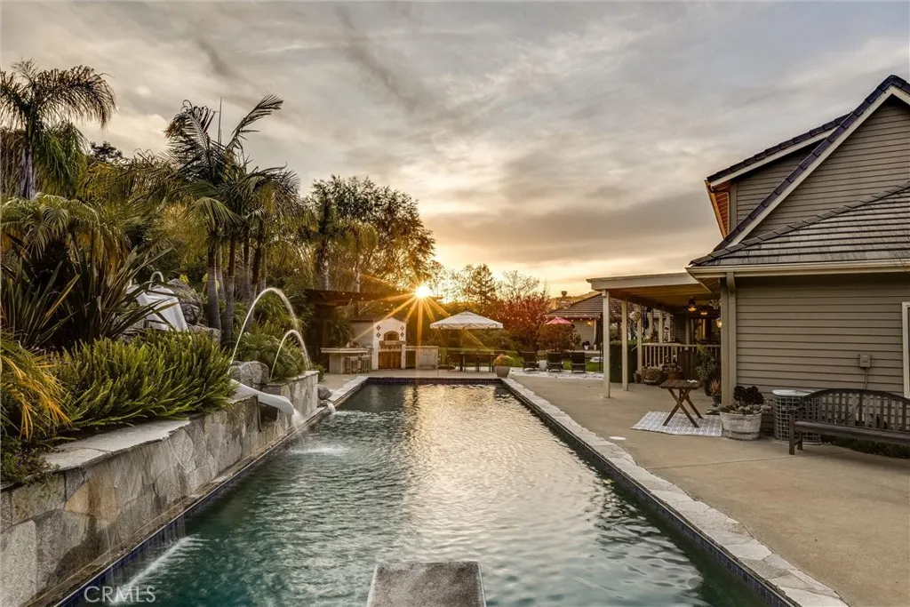 Avila Beach, California 93405, United States, 7 Bedrooms Bedrooms, ,6 BathroomsBathrooms,Residential,Active,169339