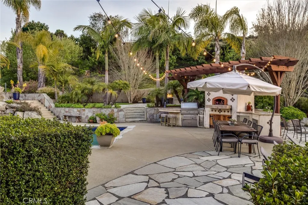 Avila Beach, California 93405, United States, 7 Bedrooms Bedrooms, ,6 BathroomsBathrooms,Residential,Active,169339