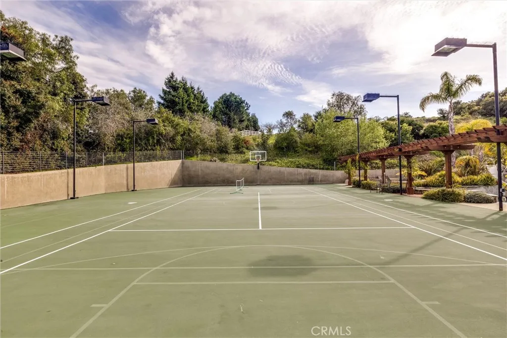 Avila Beach, California 93405, United States, 7 Bedrooms Bedrooms, ,6 BathroomsBathrooms,Residential,Active,169339