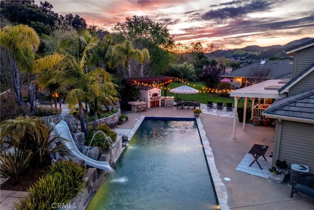 Avila Beach, California 93405, United States, 7 Bedrooms Bedrooms, ,6 BathroomsBathrooms,Residential,Active,169339