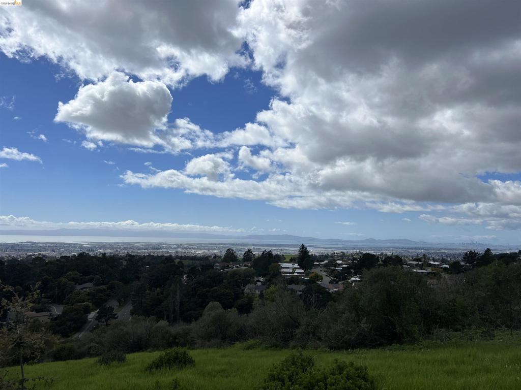 14381 Skyline Blvd