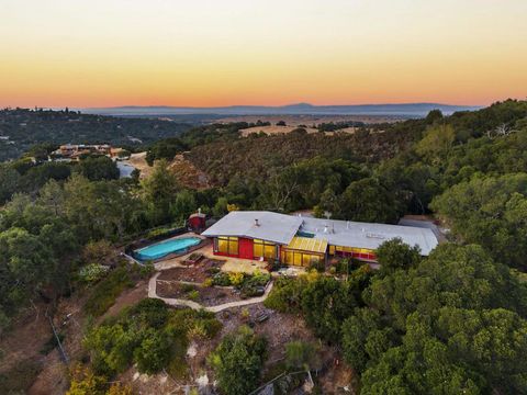 640 Los Trancos Road Portola Valley CA 94028