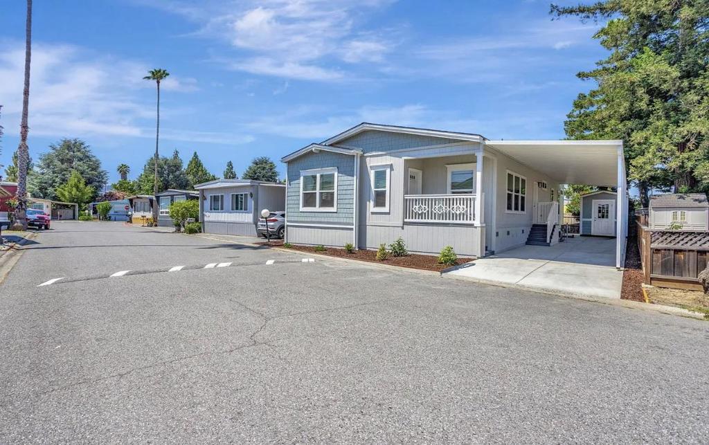 195 Blossom Hill Road 177