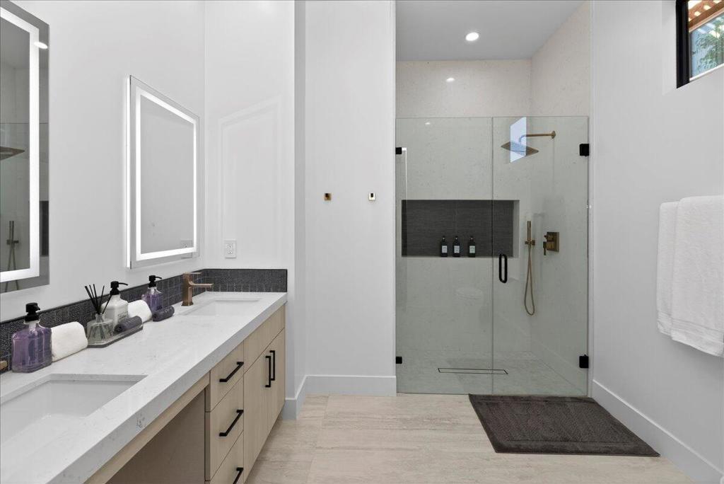 La Quinta Cove - Residential Lease