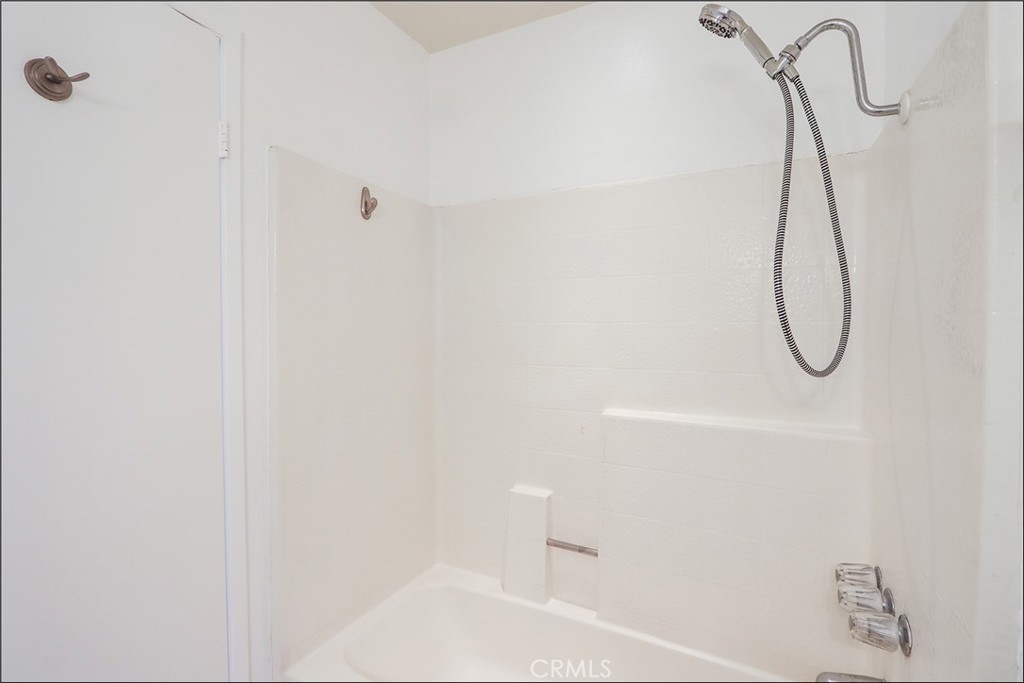 Hillview (HLV) - Residential